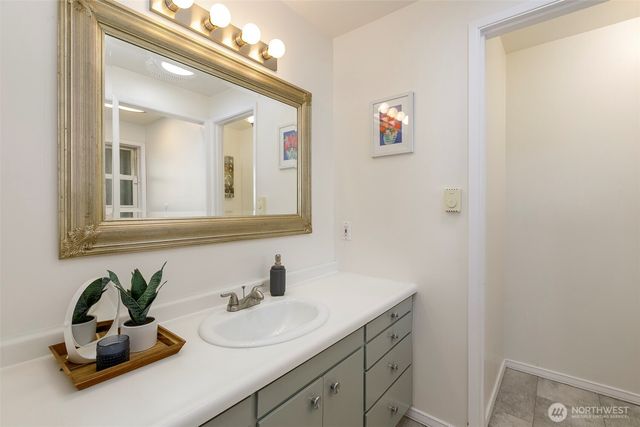 12343 11th Avenue NE, Seattle, WA 98125