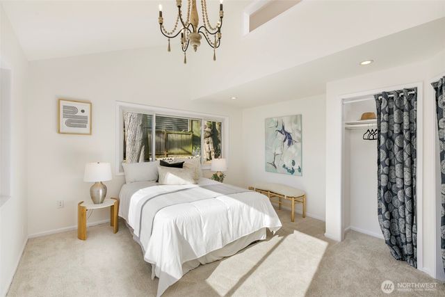 12343 11th Avenue NE, Seattle, WA 98125