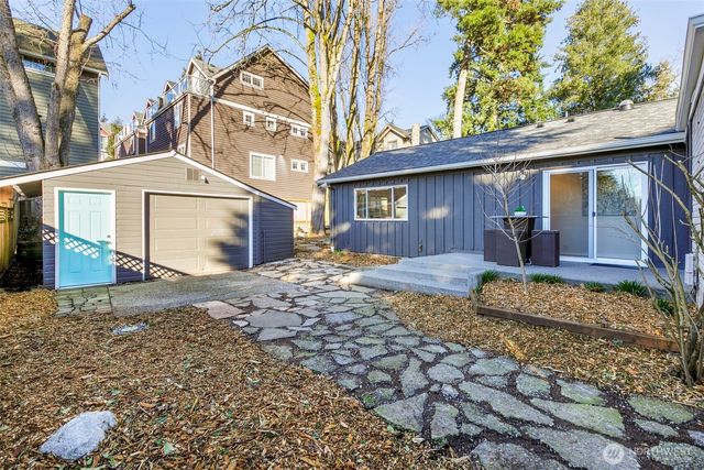 12343 11th Avenue NE, Seattle, WA 98125