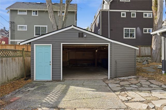 12343 11th Avenue NE, Seattle, WA 98125