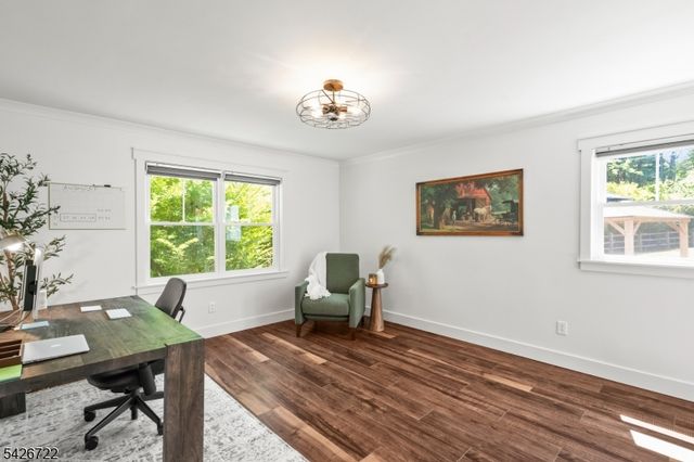 17 Drake Rd, Mendham Boro, NJ 07945