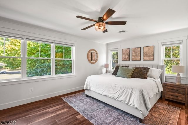 17 Drake Rd, Mendham Boro, NJ 07945