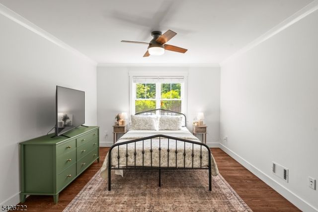 17 Drake Rd, Mendham Boro, NJ 07945