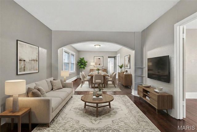 4926 Tiemann Avenue, St Louis, MO 63123