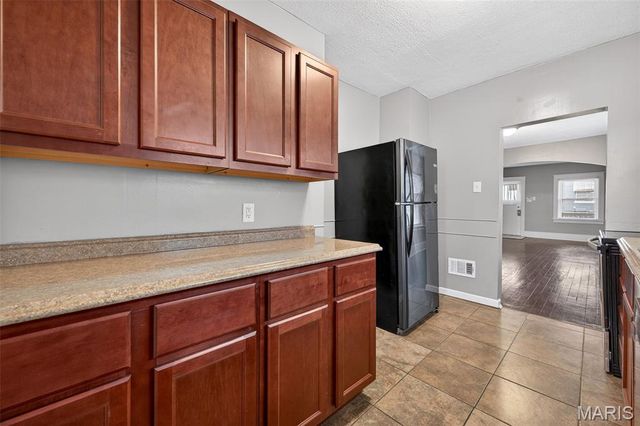 4926 Tiemann Avenue, St Louis, MO 63123