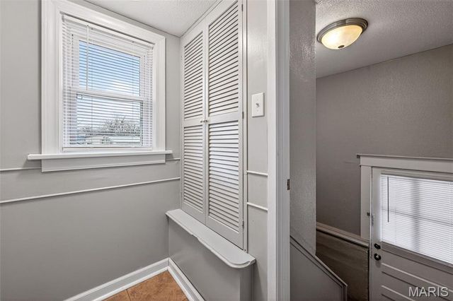 4926 Tiemann Avenue, St Louis, MO 63123