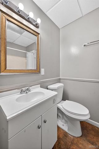 4926 Tiemann Avenue, St Louis, MO 63123