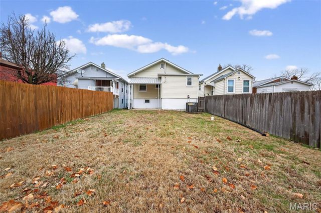 4926 Tiemann Avenue, St Louis, MO 63123