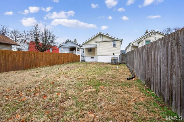 4926 Tiemann Avenue, St Louis, MO 63123