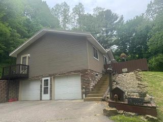 880 South Street, Richland Center, WI 53581