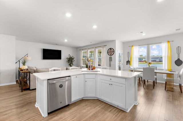 706 Spanish Pointe Drive, Summerville, SC 29486