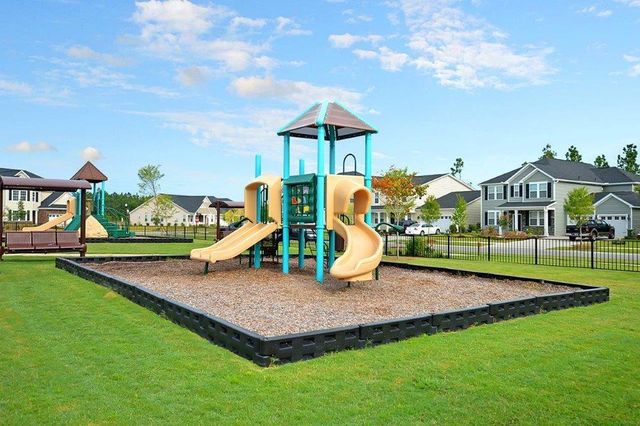 706 Spanish Pointe Drive, Summerville, SC 29486