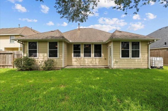 621 Rocky Hollow Lane, League City, TX 77573