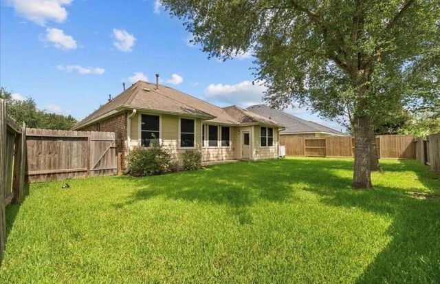 621 Rocky Hollow Lane, League City, TX 77573