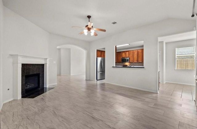 621 Rocky Hollow Lane, League City, TX 77573