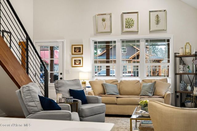 515 S Lavina Ave, Sandpoint, ID 83864