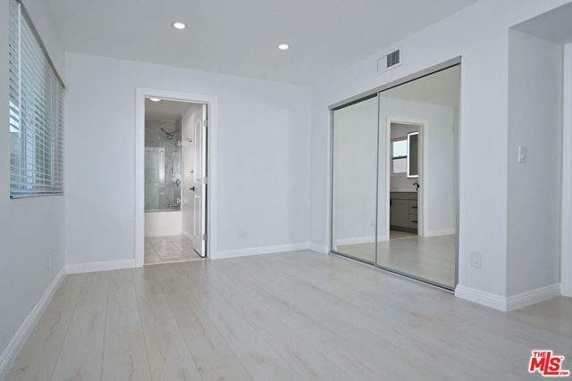 13942 Oxnard Street, Valley Glen, CA 91401