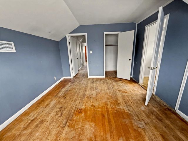 613 Center Way Street, Lake Jackson, TX 77566