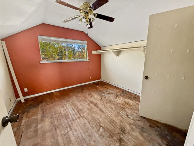 613 Center Way Street, Lake Jackson, TX 77566