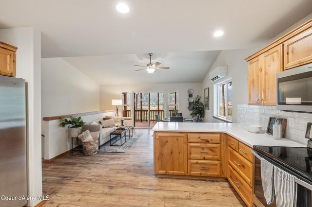 9549 E DISCOVERY POINT TRAIL, Coeur D'alene, ID 83814
