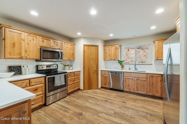 9549 E DISCOVERY POINT TRAIL, Coeur D'alene, ID 83814