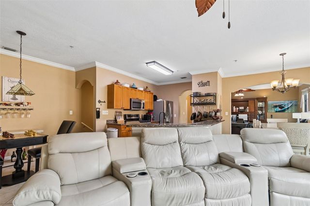 2717 VIA CIPRIANI 623A, Clearwater, FL 33764