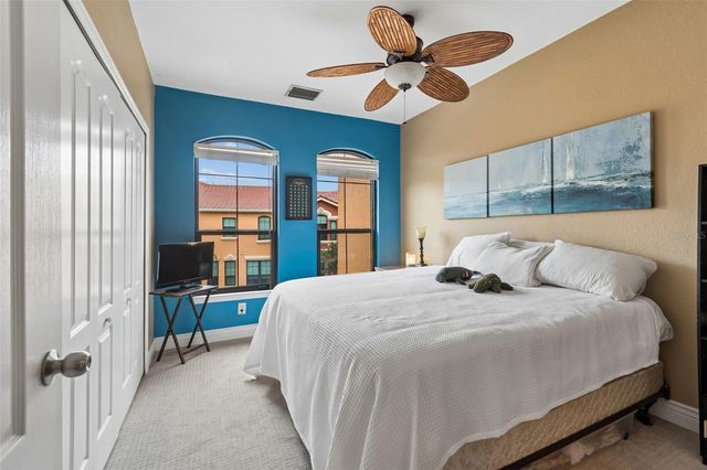 2717 VIA CIPRIANI 623A, Clearwater, FL 33764
