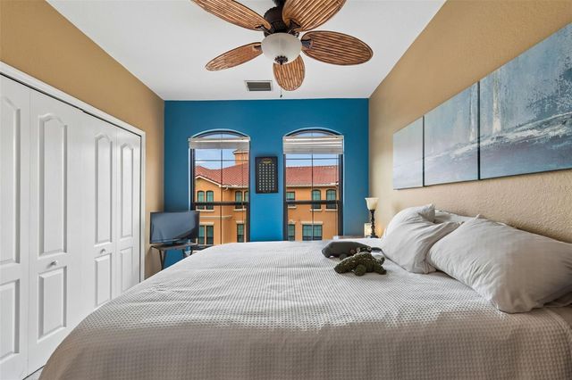 2717 VIA CIPRIANI 623A, Clearwater, FL 33764