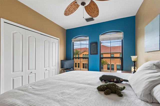 2717 VIA CIPRIANI 623A, Clearwater, FL 33764