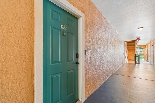 2717 VIA CIPRIANI 623A, Clearwater, FL 33764