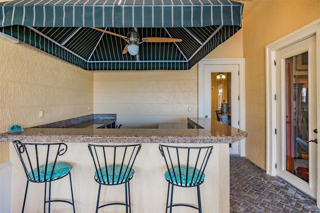 2717 VIA CIPRIANI 623A, Clearwater, FL 33764