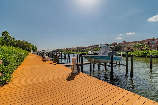 2717 VIA CIPRIANI 623A, Clearwater, FL 33764