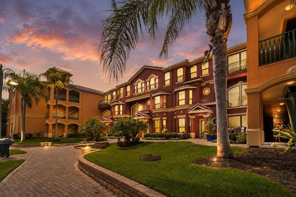2717 VIA CIPRIANI 623A, Clearwater, FL 33764