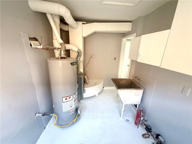 245 E Beechwood Avenue, Dayton, OH 45405