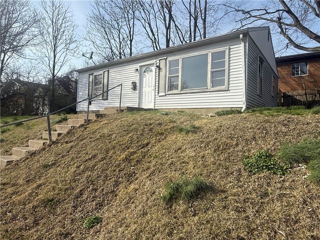 245 E Beechwood Avenue, Dayton, OH 45405