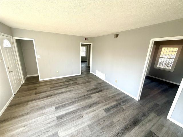 245 E Beechwood Avenue, Dayton, OH 45405