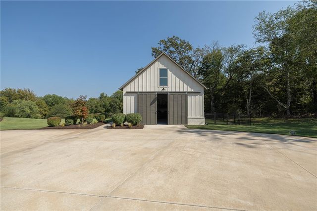 16918 Rolling Stone Lane, Springdale, AR 72764