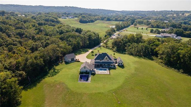 16918 Rolling Stone Lane, Springdale, AR 72764