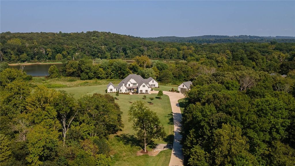 16918 Rolling Stone Lane, Springdale, AR 72764