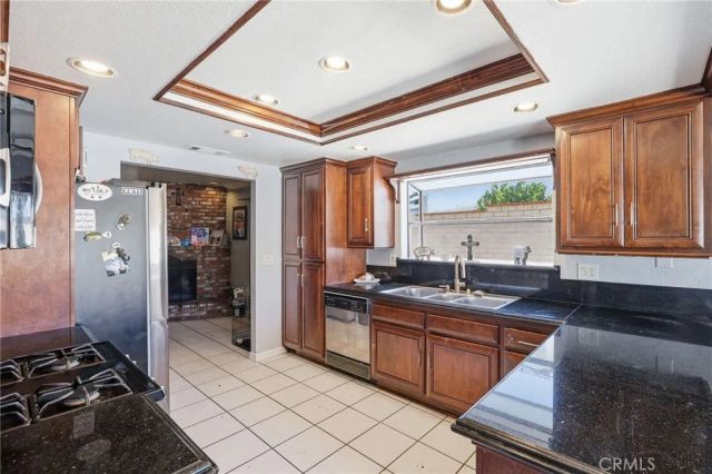 15060 Zieglinde Drive, Lake Elsinore, CA 92530