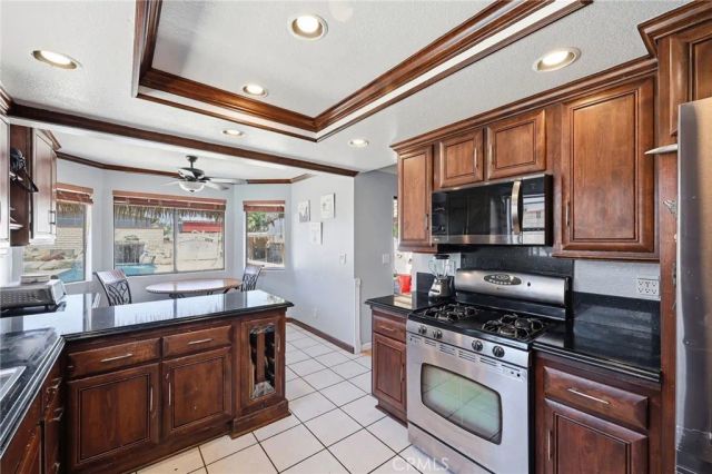 15060 Zieglinde Drive, Lake Elsinore, CA 92530