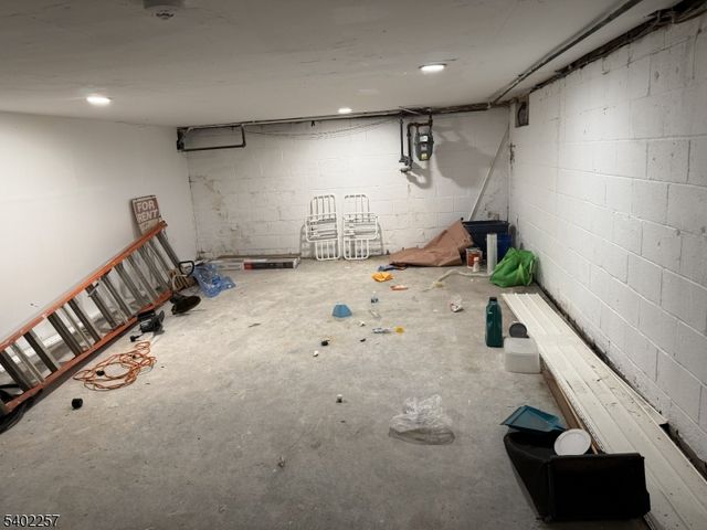 1930 S Wood Ave, Linden City, NJ 07036