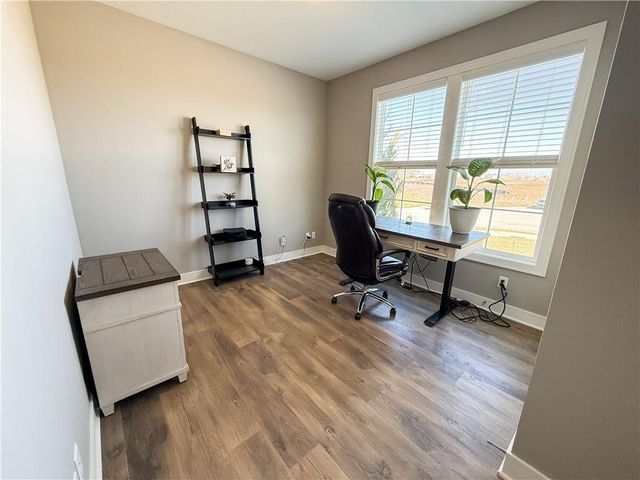 1173 SW Whitby Drive, Lee's Summit, MO 64083