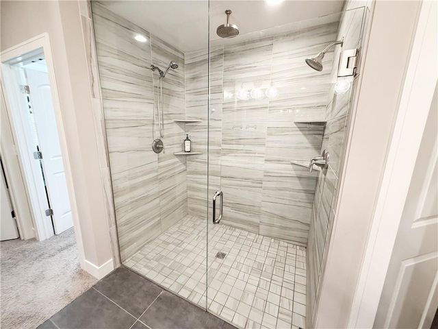 1173 SW Whitby Drive, Lee's Summit, MO 64083