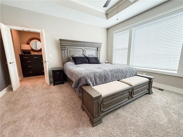 1173 SW Whitby Drive, Lee's Summit, MO 64083