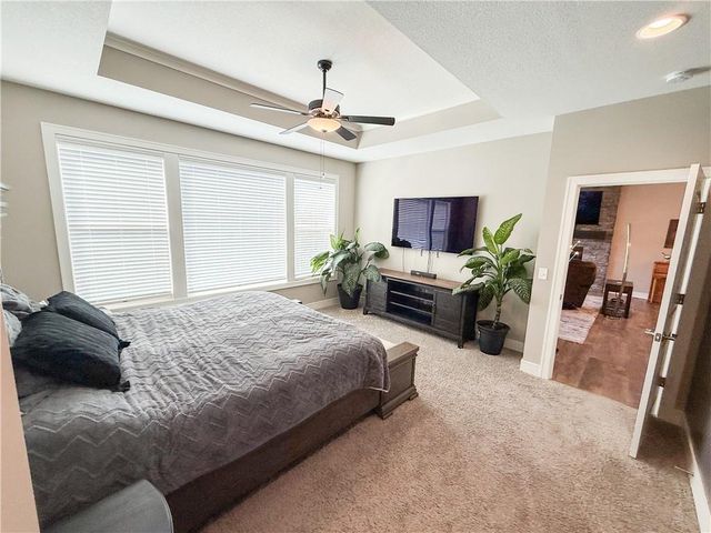 1173 SW Whitby Drive, Lee's Summit, MO 64083