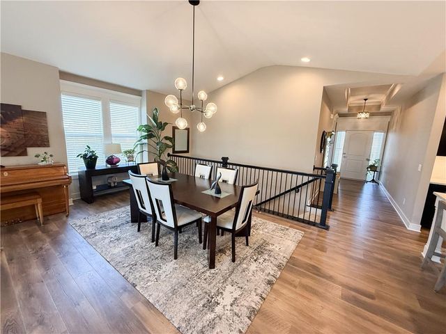 1173 SW Whitby Drive, Lee's Summit, MO 64083