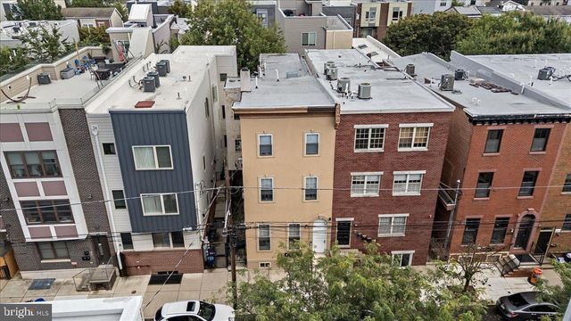 1325 N FRANKLIN ST, Philadelphia, PA 19122