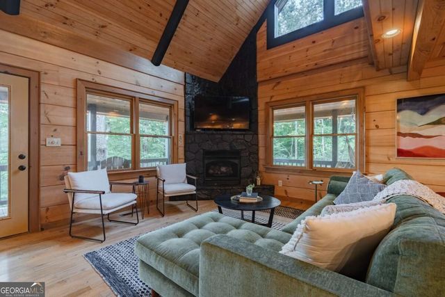 140 Black Oaks Road, Cherry Log, GA 30522