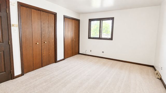 715 E 193rd Place, Glenwood, IL 60425